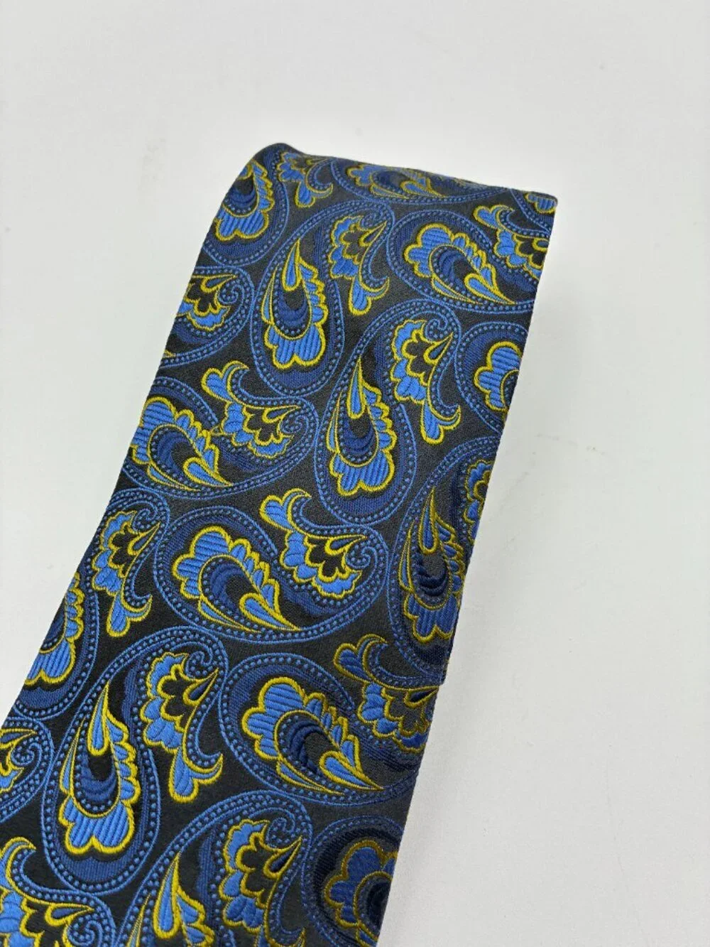 Ted Baker London Tie Blue Metallic Paisley 100% Silk Necktie Hand Tailored USA
